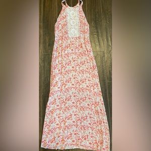 Women’s dress